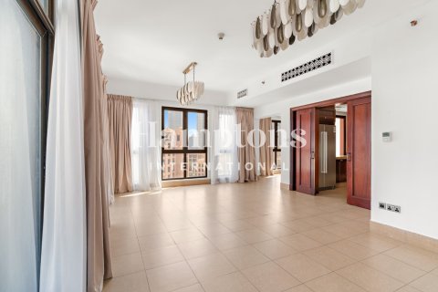 Apartment in The Old Town Island, Old Town, Dubai 3 bedrooms, 182.65008509 sq.m. № 69957 - photo 7