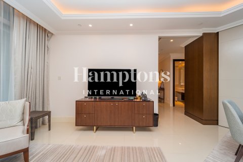 Apartment in Downtown Dubai (Downtown Burj Dubai), Dubai 2 bedrooms, 146.78674000 sq.m. № 69959 - photo 4