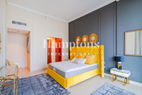 Apartment in Downtown Dubai (Downtown Burj Dubai), Dubai 3 bedrooms, 165.38963672 sq.m. № 69960 - photo 18