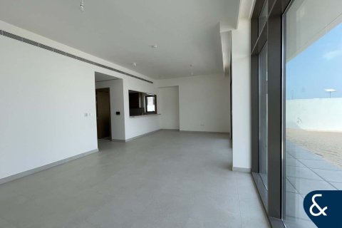 Villa in Al Furjan, Dubai 4 bedrooms, 386 sq.m. № 76421 - photo 16