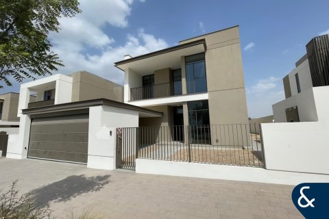 Villa in Al Furjan, Dubai 4 bedrooms, 386 sq.m. № 76421 - photo 1