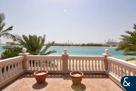 Villa in Signature Villas, Palm Jumeirah, Dubai 7 bedrooms, 650 sq.m. № 76420 - photo 13