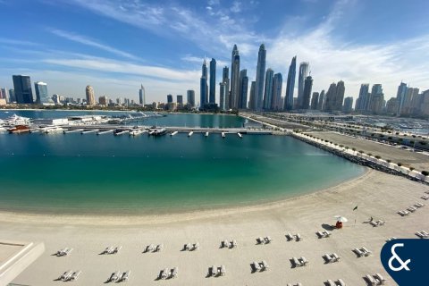 شقة في EMAAR Beachfront, Dubai Harbour, دبي 1غرف نوم, 68 م² رقم 76423 - صورة 2