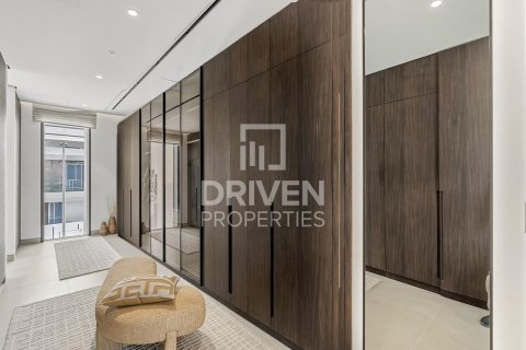 Villa à Nad Al Sheba 1, Nadd Al Sheba, Dubai, 5 chambres, 930.24 m², № 127291 - photo 18