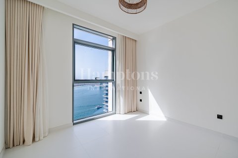 Apartment in Dubai Harbour, Dubai 1 bedroom, 69.02692900 sq.m. № 63954 - photo 4