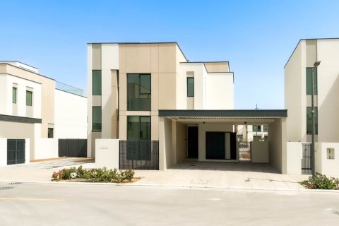 Villa in Caya, Arabian Ranches 3, Dubai 5 bedrooms, 509.48 sq.m. № 138965 - photo 12