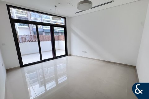 Apartment in Jumeirah Village Circle, Dubai 2 bedrooms, 2358 sq.m. № 76218 - photo 9