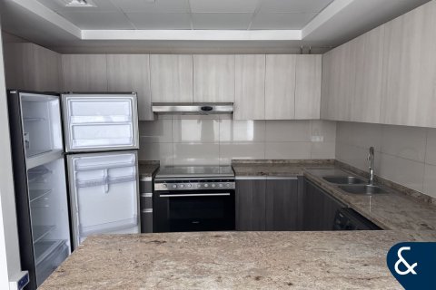 Apartment in Jumeirah Village Circle, Dubai 2 bedrooms, 2358 sq.m. № 76218 - photo 2