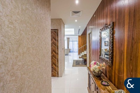 Villa in DAMAC Hills (Akoya by DAMAC), Dubai 3 bedrooms, 239 sq.m. № 76216 - photo 6