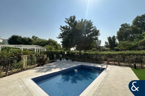 Villa in Jumeirah Islands, Dubai 4 bedrooms, 482 sq.m. № 76214 - photo 3