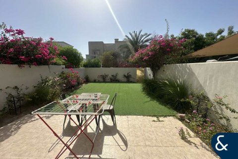 Villa à Springs 15, The Springs, Dubai, 2 chambres, 157 m², № 76219 - photo 10