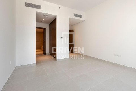 Apartment in Al Wasl, Dubai 2 bedrooms, 147.25 sq.m. № 135571 - photo 10