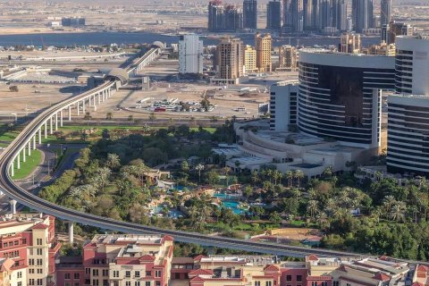 Apartment in Al Jaddaf, Dubai 2 bedrooms, 71.3 sq.m. № 13063 - photo 6
