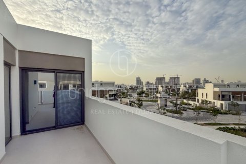 Villa en Dubai, 4 dormitorios, 316.9 m², № 47283 - foto 2