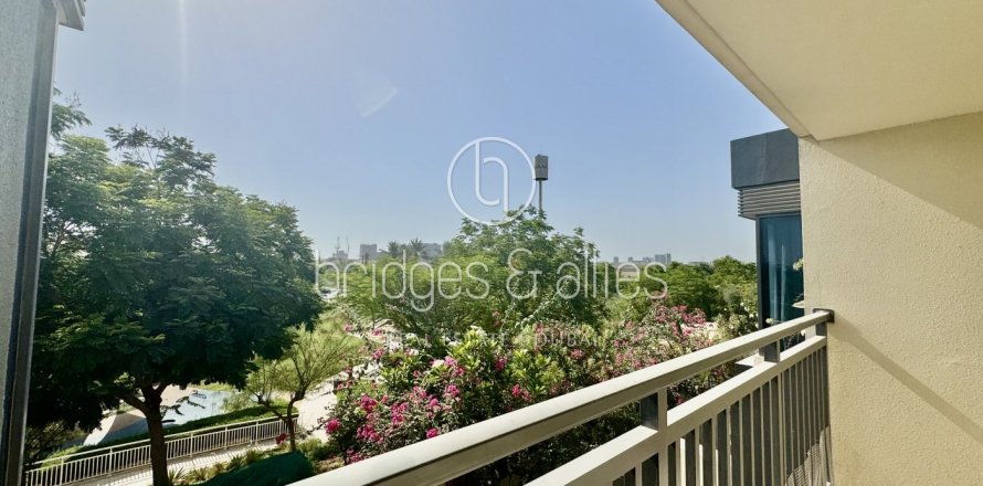 Вилла в Дубай Хилс Эстейт, Дубай, 4 спальни, 223.5м², № 47293