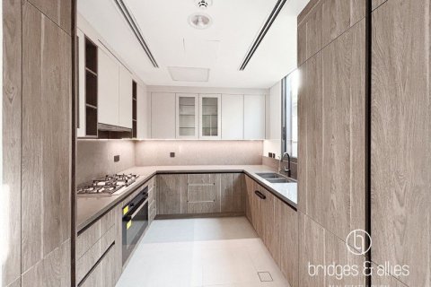 Villa en Dubai, 4 dormitorios, 377.4 m², № 47291 - foto 5