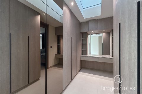 Villa en Dubai, 4 dormitorios, 377.4 m², № 47291 - foto 16