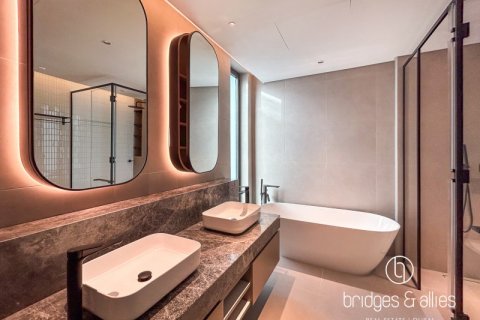 Villa en Dubai, 4 dormitorios, 377.4 m², № 47291 - foto 8