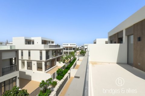 Villa en Dubai, 4 dormitorios, 316.8 m², № 47284 - foto 12