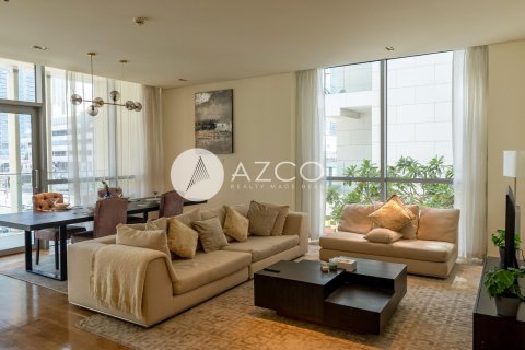 Apartamento en City Walk, Dubai, 3 dormitorios, 204 m², № 37789 - foto 2