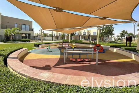 Adosado en EMAAR South, Dubai South (Dubai World Central), Dubai, 3 dormitorios, 132 m², № 38131 - foto 10