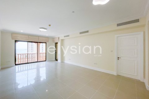Apartamento en Golden Mile, Palm Jumeirah, Dubai, 1 dormitorio, 119 m², № 38125 - foto 1