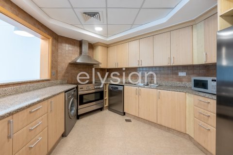 Apartamento en Shoreline Apartments, Palm Jumeirah, Dubai, 2 dormitorios, 144 m², № 38133 - foto 12