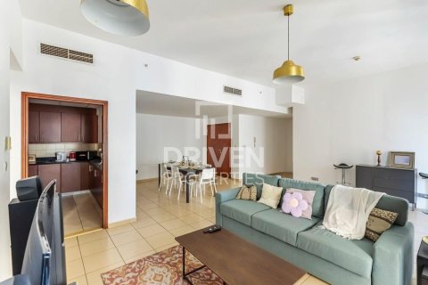 Apartment in Sadaf, Jumeirah Beach Residence, Dubai 4 bedrooms, 271.37 sq.m. № 126165 - photo 4