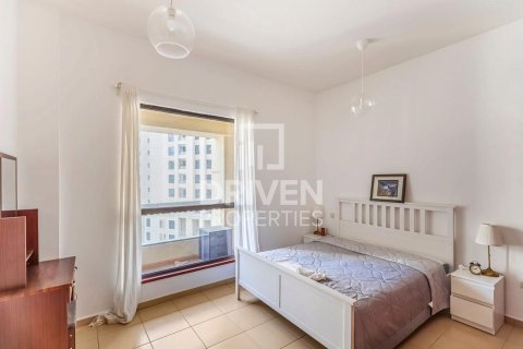 Apartment in Sadaf, Jumeirah Beach Residence, Dubai 4 bedrooms, 271.37 sq.m. № 126165 - photo 16