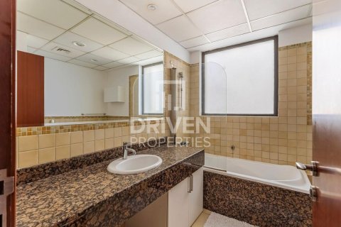 Apartment in Sadaf, Jumeirah Beach Residence, Dubai 4 bedrooms, 271.37 sq.m. № 126165 - photo 17