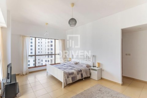 Apartment in Sadaf, Jumeirah Beach Residence, Dubai 4 bedrooms, 271.37 sq.m. № 126165 - photo 11