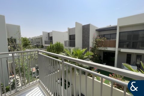 Villa in DAMAC Hills (Akoya by DAMAC), Dubai 3 bedrooms, 166 sq.m. № 74909 - photo 11