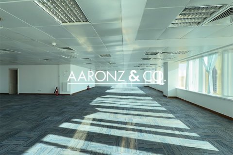 Office in Sheikh Zayed Road, Dubai 186.1 sq.m. № 78277 - photo 7