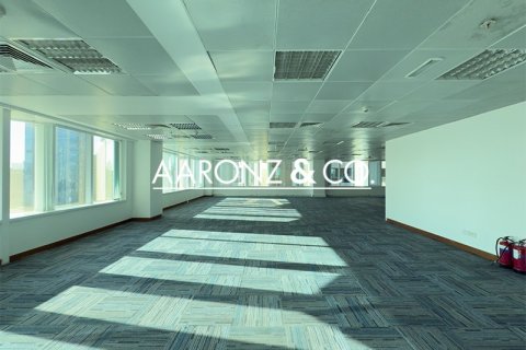 Office in Sheikh Zayed Road, Dubai 186.1 sq.m. № 78277 - photo 6