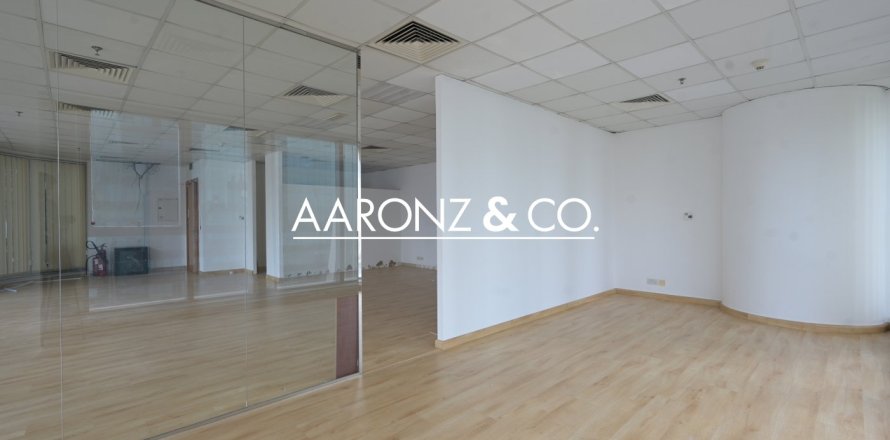 Bureau à Business Bay, Dubai, 101.9 m², № 78266
