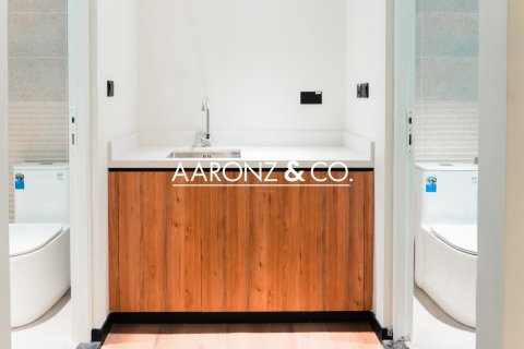 Снять в аренду офис в Джумейра Лейк Тауэрс, Дубай: 463м², № 78265 - фото 20