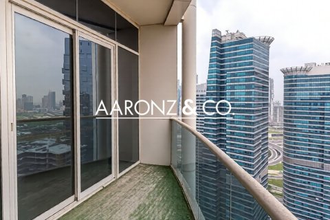 Apartamento en Jumeirah Lake Towers, Dubai, 2 dormitorios, 165 m², № 78263 - foto 2