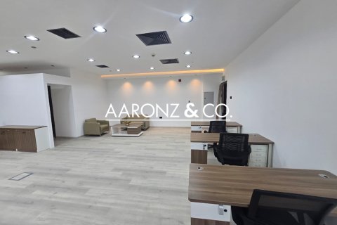 Bureau à Business Bay, Dubai, 107.5 m², № 78267 - photo 9