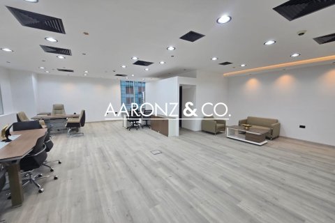 Bureau à Business Bay, Dubai, 107.5 m², № 78267 - photo 10
