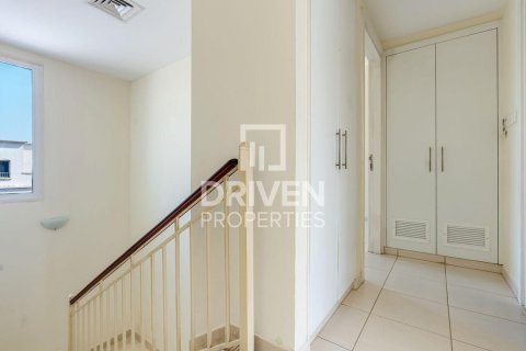 Townhouse in Springs 4, The Springs, Dubai 3 bedrooms, 212.47 sq.m. № 128541 - photo 9