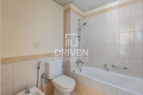 Townhouse in Springs 4, The Springs, Dubai 3 bedrooms, 212.47 sq.m. № 128541 - photo 18