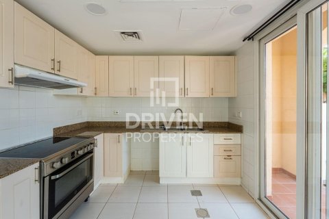 Townhouse in Springs 4, The Springs, Dubai 3 bedrooms, 212.47 sq.m. № 128541 - photo 17