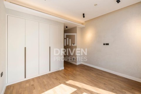 Apartment in City Walk, Dubai 2 bedrooms, 164.81 sq.m. № 128542 - photo 7