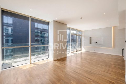 Apartment in City Walk, Dubai 2 bedrooms, 164.81 sq.m. № 128542 - photo 3
