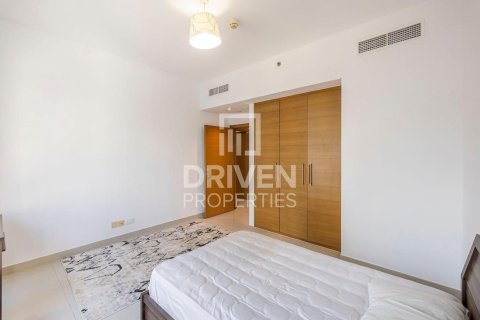 Apartment in Claren Towers, Downtown Dubai (Downtown Burj Dubai), Dubai 2 bedrooms, 114.46 sq.m. № 128540 - photo 8