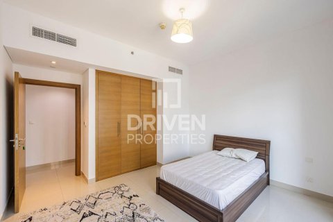 Apartment in Claren Towers, Downtown Dubai (Downtown Burj Dubai), Dubai 2 bedrooms, 114.46 sq.m. № 128540 - photo 7