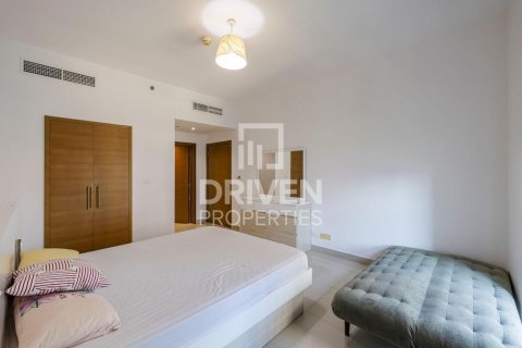 Apartment in Claren Towers, Downtown Dubai (Downtown Burj Dubai), Dubai 2 bedrooms, 114.46 sq.m. № 128540 - photo 9