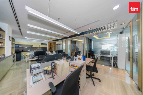 Bureau à Business Bay, Dubai, 176.1 m², № 123162 - photo 6