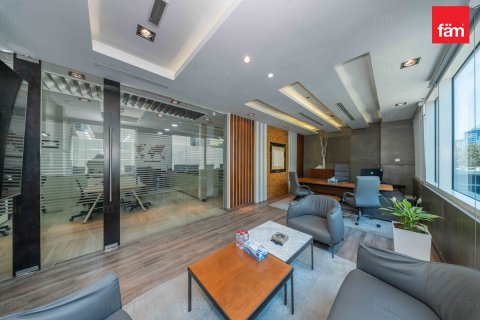 Bureau à Business Bay, Dubai, 176.1 m², № 123162 - photo 11