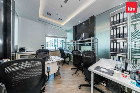 Bureau à Business Bay, Dubai, 176.1 m², № 123162 - photo 14